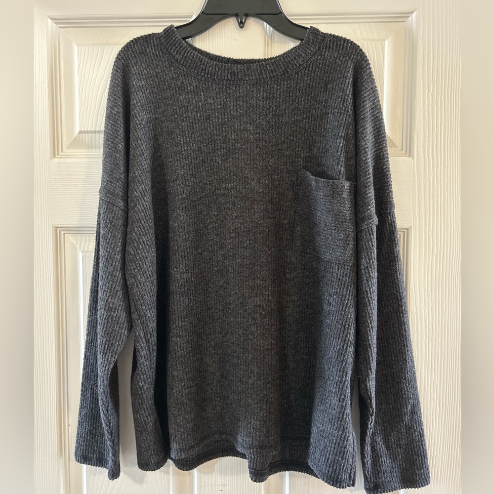 Zenana Outfitters Charcoal Crewneck Sweater